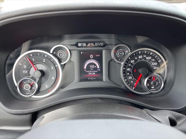 2025 Ram 3500 Big Horn Crew Cab 4x4 8' Box