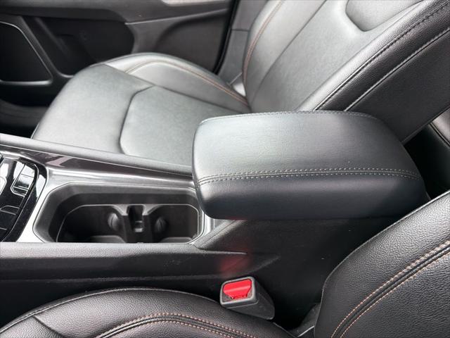 2024 Jeep Compass Latitude Lux FWD