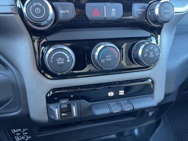 2026 Ram 3500 Tradesman Crew Cab 4x4 8' Box