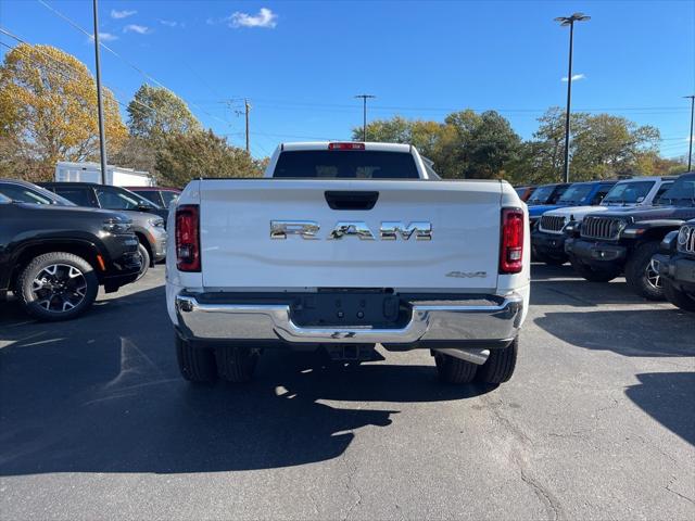 2026 Ram 3500 Tradesman Crew Cab 4x4 8' Box