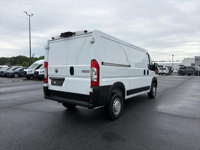 2025 Ram ProMaster Cargo Van Tradesman Low Roof 136" WB w/Pass Seat