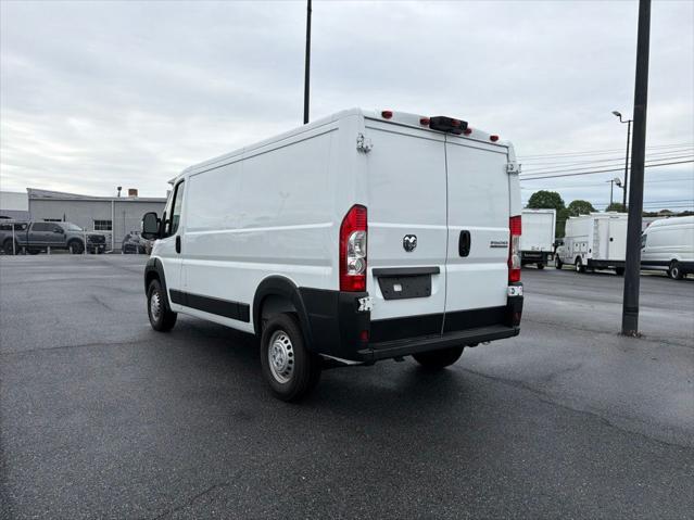 2025 Ram ProMaster Cargo Van Tradesman Low Roof 136" WB w/Pass Seat