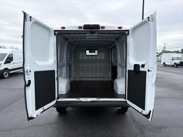 2025 Ram ProMaster Cargo Van Tradesman Low Roof 136" WB w/Pass Seat