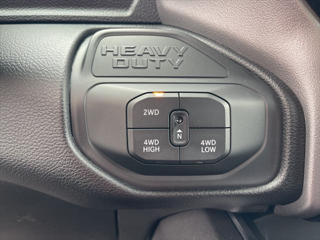 2025 Ram 2500 Big Horn Crew Cab 4x4 6'4" Box