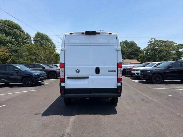2026 Ram ProMaster 2500 Cargo Van Tradesman High Roof 159 WB w/Pass Seat