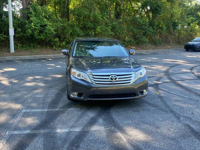 2012 Toyota Avalon Base 4dr Sedan