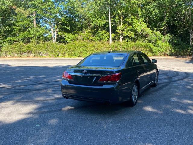 2012 Toyota Avalon Base 4dr Sedan