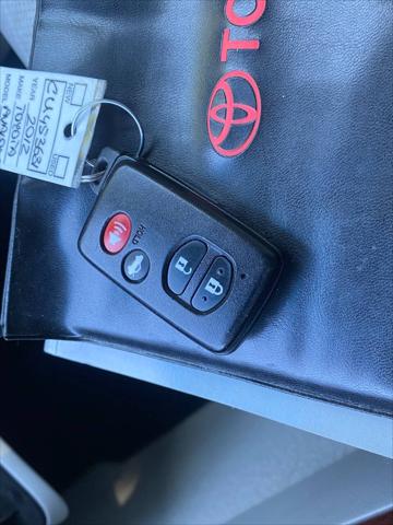2012 Toyota Avalon Base 4dr Sedan