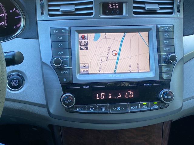 2012 Toyota Avalon Base 4dr Sedan
