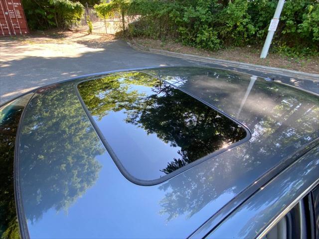 2012 Toyota Avalon Base 4dr Sedan