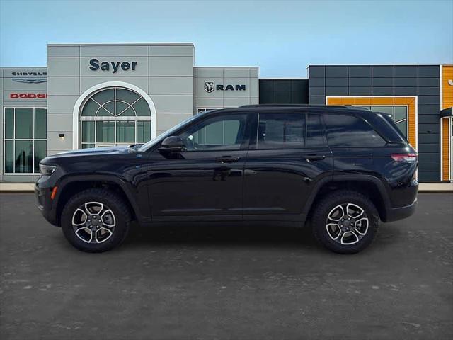 2024 Jeep Grand Cherokee Trailhawk