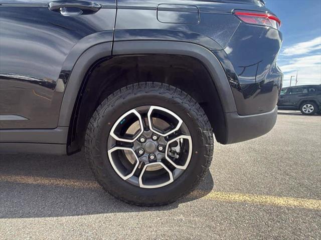 2024 Jeep Grand Cherokee Trailhawk
