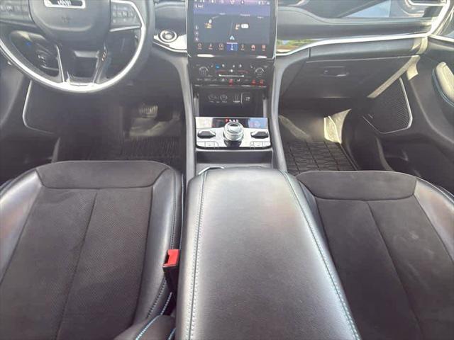 2024 Jeep Grand Cherokee Trailhawk