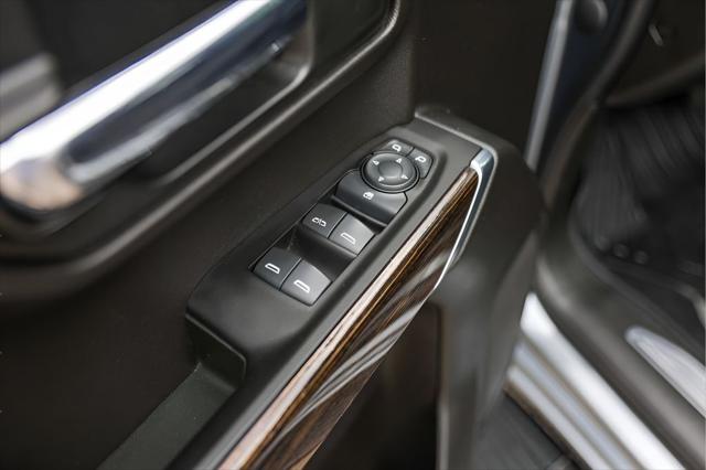 2022 GMC Sierra 1500 Limited 4WD Crew Cab Short Box Elevation