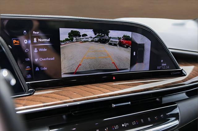 2023 Cadillac Escalade 4WD Sport Platinum