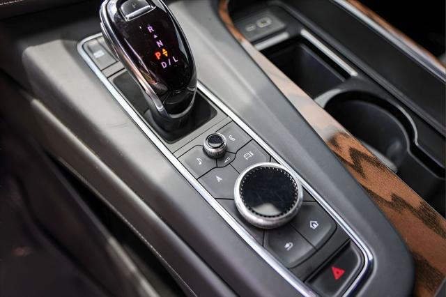 2023 Cadillac Escalade 4WD Sport Platinum