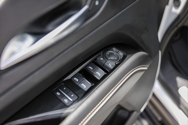 2023 Cadillac Escalade 4WD Sport Platinum