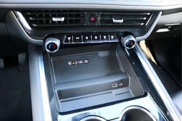 2025 Chevrolet Tahoe 4WD LT