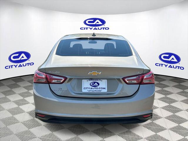 2022 Chevrolet Malibu FWD LT