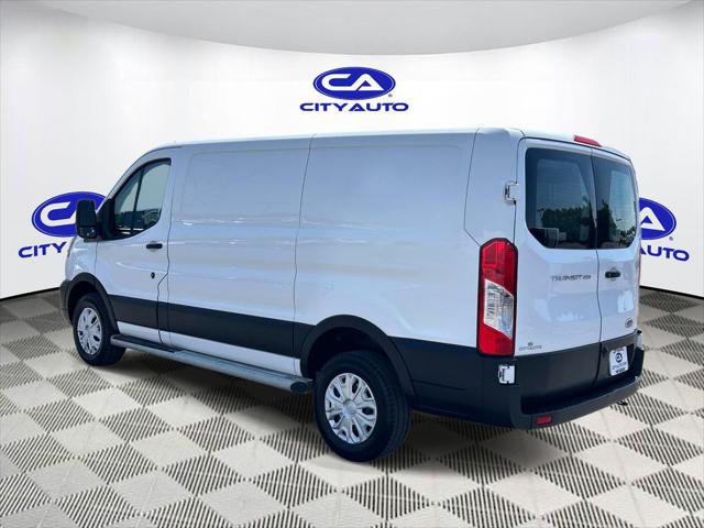 2024 Ford Transit Cargo Van Base