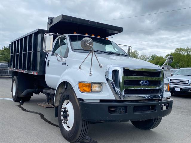 2011 Ford F-750 XL
