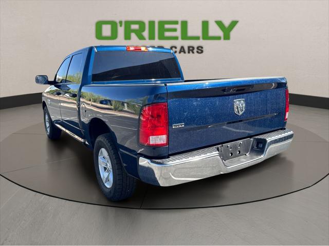 2023 Ram 1500 Classic SLT Crew Cab 4x2 5'7" Box