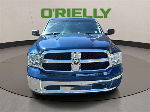 2023 Ram 1500 Classic SLT Crew Cab 4x2 5'7" Box