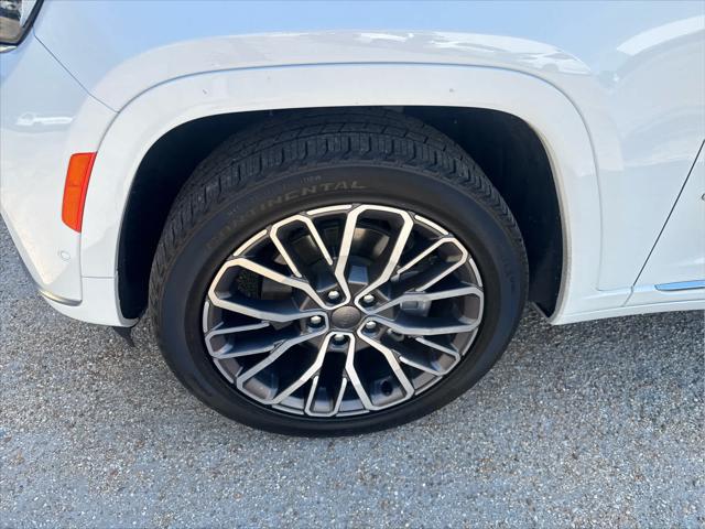2025 Jeep Grand Cherokee L Summit Reserve 4x4