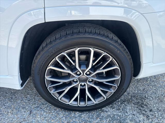 2025 Jeep Grand Cherokee L Summit Reserve 4x4