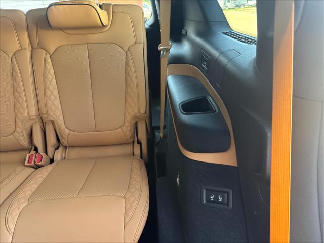 2025 Jeep Grand Cherokee L Summit Reserve 4x4