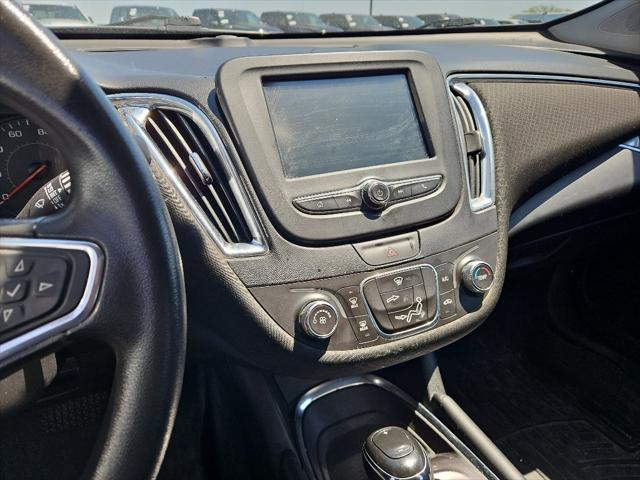 2017 Chevrolet Malibu 1LT