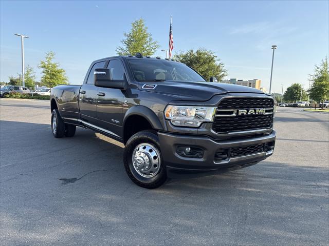 2023 Ram 3500 Big Horn Crew Cab 4x4 8' Box