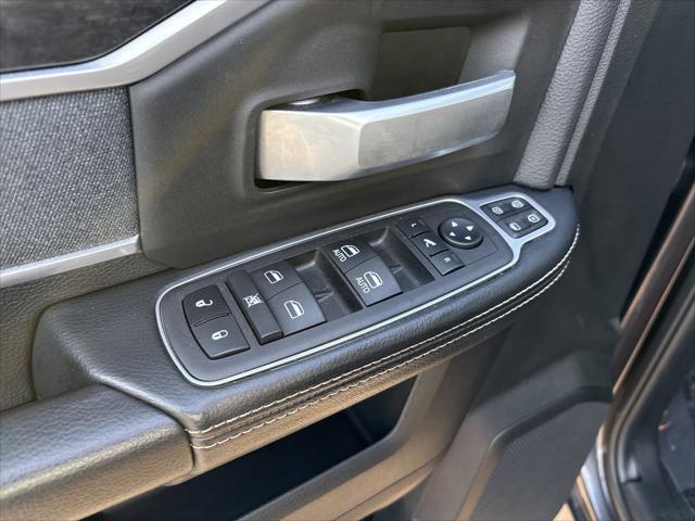 2023 Ram 3500 Big Horn Crew Cab 4x4 8' Box