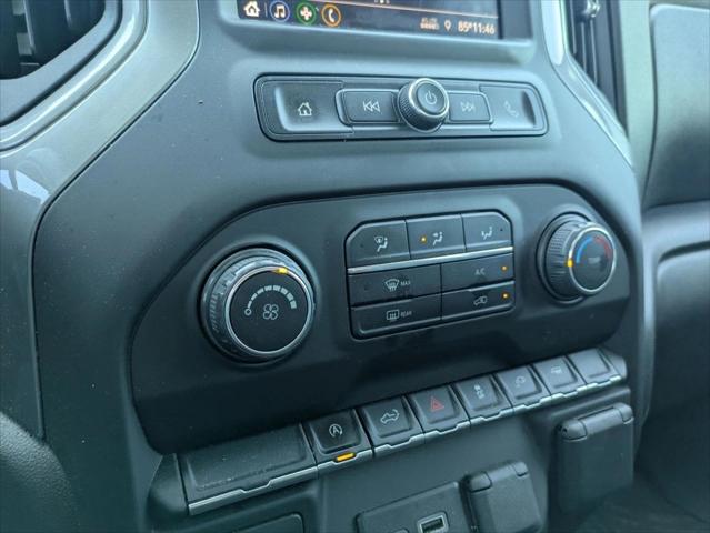 2022 Chevrolet Silverado 1500 2WD Crew Cab Short Bed Custom