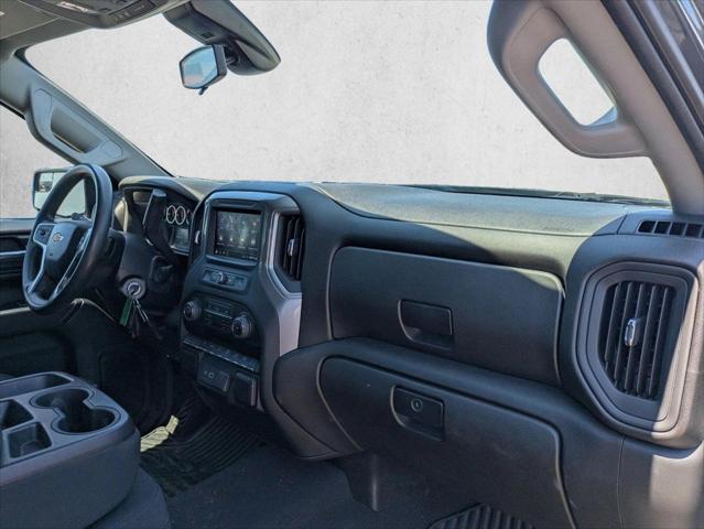 2022 Chevrolet Silverado 1500 2WD Crew Cab Short Bed Custom