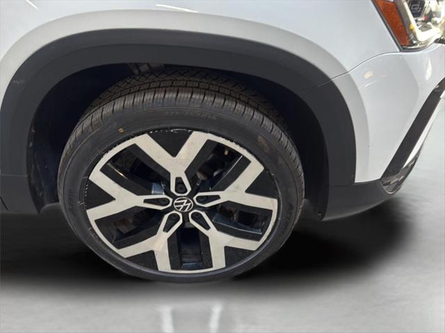 2022 Volkswagen Taos 1.5T SEL