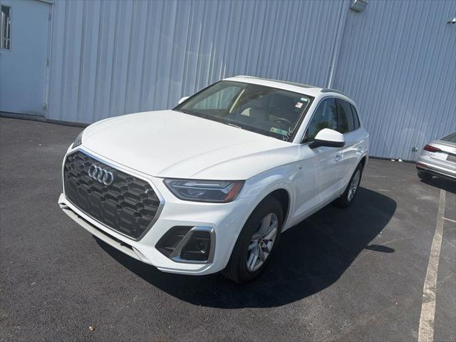 2023 Audi Q5 Premium 45 TFSI S line quattro 2023 Audi Q5 Premium 45 TFSI S line quattro
