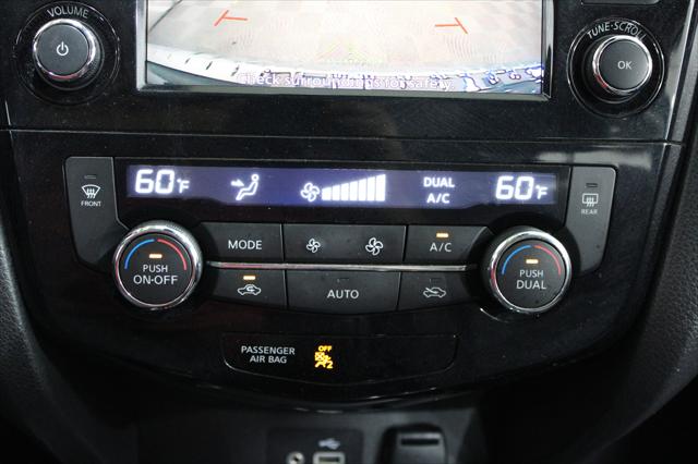 2020 Nissan Rogue Sport SV FWD Xtronic CVT