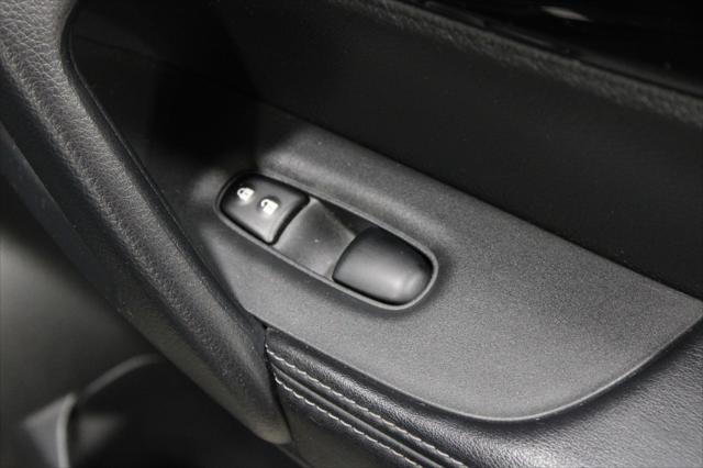2020 Nissan Rogue Sport SV FWD Xtronic CVT
