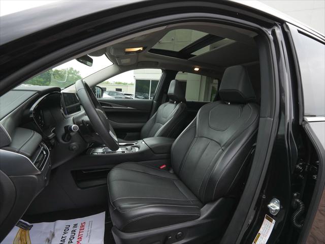 2025 INFINITI QX60 LUXE AWD