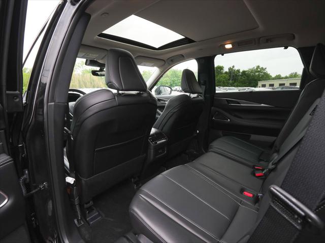 2025 INFINITI QX60 LUXE AWD