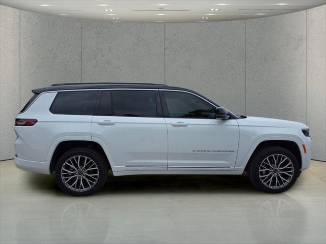 2026 Jeep Grand Cherokee L Summit 4x4