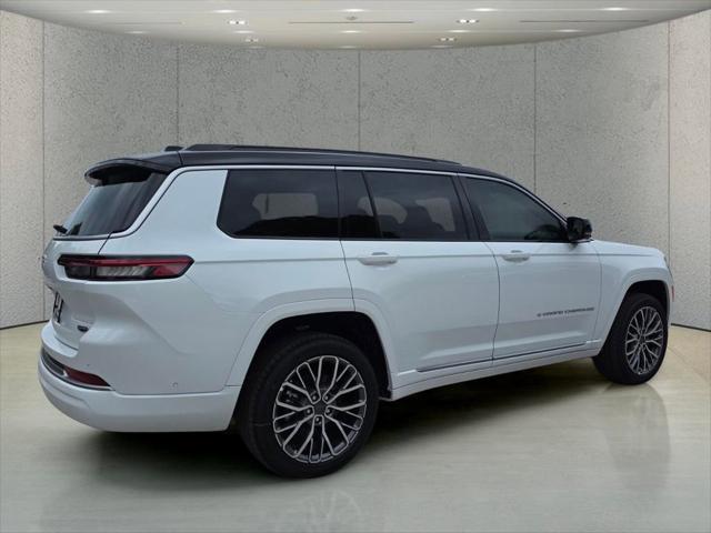 2026 Jeep Grand Cherokee L Summit 4x4