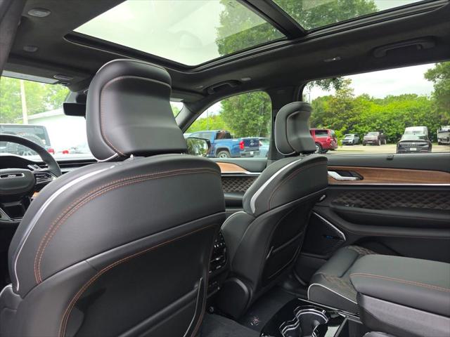 2026 Jeep Grand Cherokee L Summit 4x4