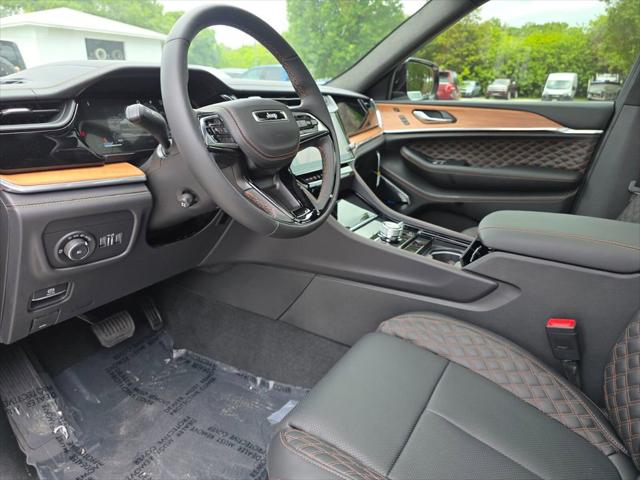 2026 Jeep Grand Cherokee L Summit 4x4