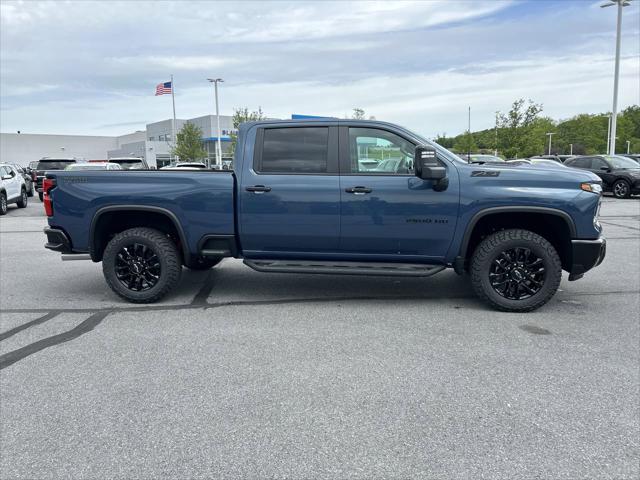 2026 Chevrolet Silverado 2500HD Crew Cab, Standard Bed, LT, 4WD