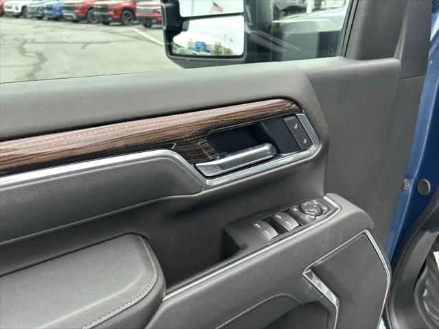 2026 Chevrolet Silverado 2500HD Crew Cab, Standard Bed, LT, 4WD