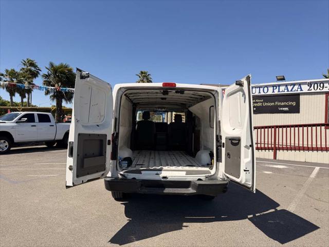 2013 Nissan 2500 S V6