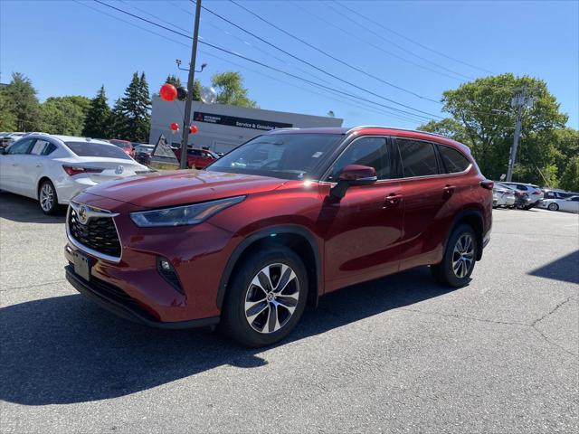 2021 Toyota Highlander XLE for sale in South Attleboro, MA