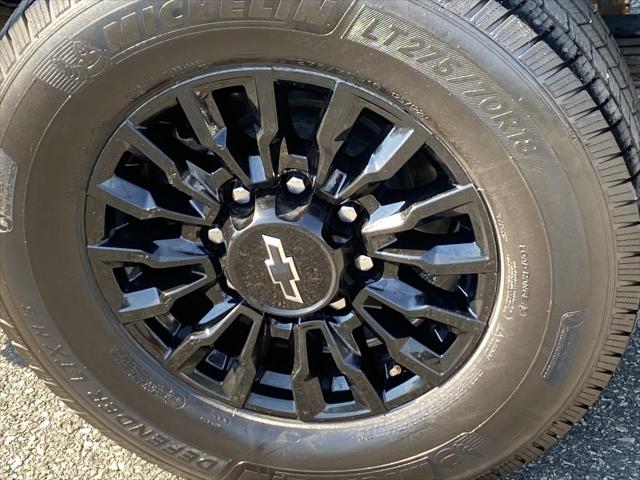 2022 Chevrolet Silverado 3500HD 4WD Regular Cab Long Bed LT